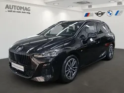 Saphirschwarz Gebraucht 2023 BMW 220 Active Tourer M Sport Van / Kleinbus | 31.890 € (Fairer Preis)