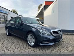 Grau Gebraucht 2014 Mercedes E350 Elegance Limousine | 14.850 €