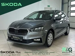 Grau Gebraucht 2024 Skoda Fabia Selection Limousine | 19.999 € (Fairer Preis)