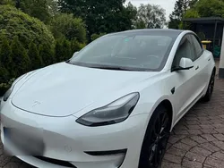 Weiß Gebraucht 2021 Tesla Model 3 Performance Limousine | 30.800 € (Fairer Preis)