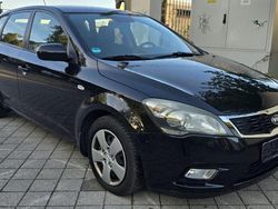 Schwarz Gebraucht 2012 Kia Ceed Kombi | 4.490 € (Superpreis)