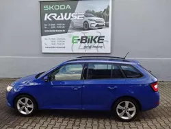 Energy blau Gebraucht 2021 Skoda Fabia Kombi | 11.550 € (Fairer Preis)