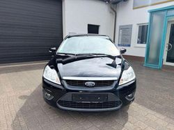 Schwarz Gebraucht 2011 Ford Focus Style Limousine | 2.499 € (Fairer Preis)