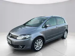 Grau Gebraucht 2012 VW Golf Plus Highline Van / Kleinbus | 13.490 € (Teuer)