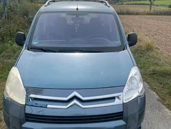 Grau Gebraucht 2008 Citroën Berlingo Van / Kleinbus | 2.400 €