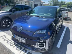Blau Gebraucht 2024 Renault R5 Kleinwagen | 34.990 €