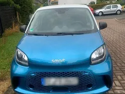 Blau Gebraucht 2021 Smart ForFour Electric Drive Kleinwagen | 8.500 € (Guter Preis)