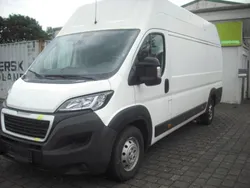 Weiß Gebraucht 2019 Peugeot Boxer Van | 17.500 €
