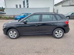 Schwarzmetallic Neu 2025 Skoda Kamiq Selection SUV | 25.490 € (Guter Preis)