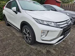Perlmutt weiss Gebraucht 2020 Mitsubishi Eclipse Cross Spirit+ SUV | 18.450 € (Superpreis)