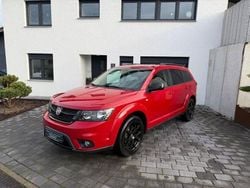 Rot Gebraucht 2015 Fiat Freemont Black Code SUV | 13.999 € (Teuer)