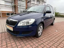 Blau Gebraucht 2013 Skoda Roomster Plus Edition Kombi | 3.999 € (Teuer)