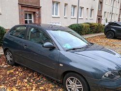 Grau Gebraucht 2006 Seat Ibiza Kombi | 3.600 € (Teuer)