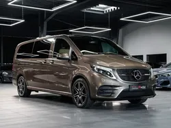 Obsidianschwarz metallic Gebraucht 2022 Mercedes V300 Luxury Van / Kleinbus | 99.950 €