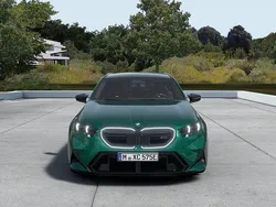M isle of man grün metallic Neu 2025 BMW M5 Kombi | 138.389 € (Guter Preis)