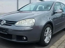 Grau Gebraucht 2007 VW Golf V Limousine | 3.490 € (Guter Preis)