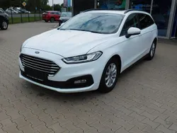 Weiß Gebraucht 2021 Ford Mondeo Trend Limousine | 21.985 € (Teuer)