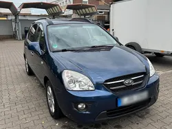Blau Gebraucht 2009 Kia Carens Van / Kleinbus | 2.350 € (Fairer Preis)