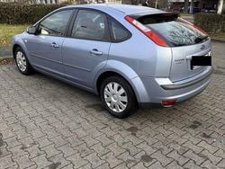 Blau Gebraucht 2006 Ford Focus Limousine | 4.500 € (Fairer Preis)