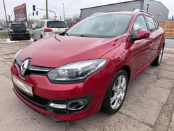 Rot Gebraucht 2014 Renault Mégane GrandTour Initiale Paris Kombi | 6.490 € (Fairer Preis)
