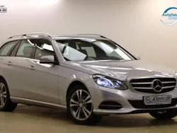 Silber Gebraucht 2013 Mercedes E200 Avantgarde Kombi | 18.249 € (Fairer Preis)