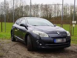 Grau Gebraucht 2008 Renault Mégane III Kombi | 3.800 €