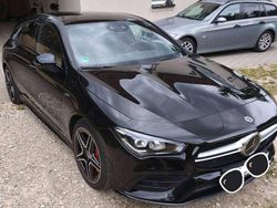 Schwarz Gebraucht 2022 Mercedes CLA35 AMG Shooting Brake AMG Kombi | 44.299 € (Etwas zu teuer)