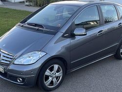 Grau Gebraucht 2011 Mercedes A160 Avantgarde Van / Kleinbus | 6.600 € (Guter Preis)