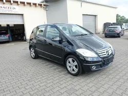 Schwarz Gebraucht 2009 Mercedes A180 Kleinwagen | 4.490 € (Guter Preis)
