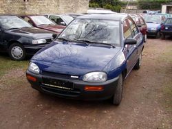 Blau Gebraucht 1991 Mazda 121 Limousine | 1.500 €