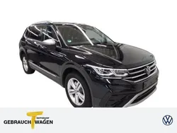 Schwarz Gebraucht 2024 VW Tiguan Allspace Elegance SUV | 40.440 € (Guter Preis)