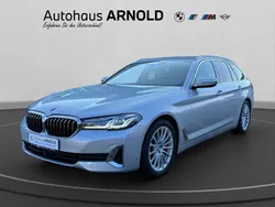 Grau Gebraucht 2021 BMW 540 Performance Kombi | 41.940 € (Superpreis)