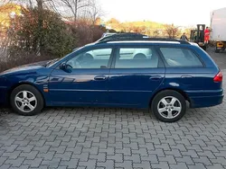 Blau Gebraucht 2002 Toyota Avensis Kombi | 1.300 € (Superpreis)