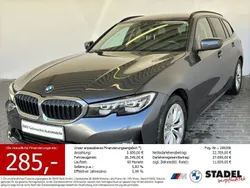 Grau Gebraucht 2022 BMW 318 Advantage Limousine | 23.378 € (Guter Preis)