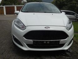 Weiß Gebraucht 2017 Ford Fiesta Trend Kleinwagen | 6.999 € (Fairer Preis)