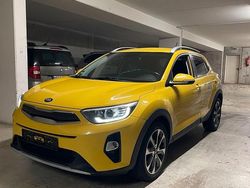 Gelb Gebraucht 2018 Kia Stonic SUV | 9.499 € (Guter Preis)