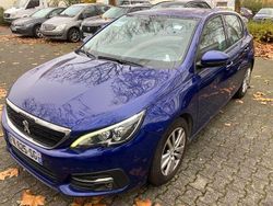 Blau Gebraucht 2020 Peugeot 308 Active Limousine | 8.211 € (Guter Preis)