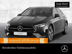Schwarz Gebraucht 2023 Mercedes A250 Progressive Limousine | 34.990 € (Etwas zu teuer)