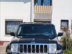 Schwarz Gebraucht 2010 Jeep Commander Limited SUV | 17.000 €
