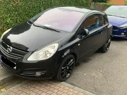 Schwarz Gebraucht 2010 Opel Corsa Kleinwagen | 1.600 € (Superpreis)