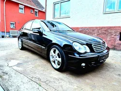 Schwarz Gebraucht 2006 Mercedes C280 Limousine | 5.950 € (Fairer Preis)