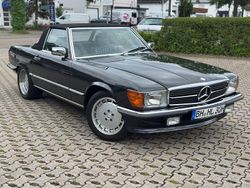 Grau Gebraucht 1987 Mercedes SL300 Cabrio | 42.500 €