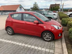 Rot Gebraucht 2014 Hyundai i10 Edition Kleinwagen | 4.950 € (Guter Preis)