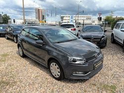 Grau Gebraucht 2016 VW Polo Highline Kleinwagen | 3.800 € (Fairer Preis)