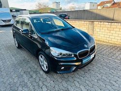 Schwarz Gebraucht 2016 BMW 218 Active Tourer Advantage Van / Kleinbus | 10.980 € (Fairer Preis)