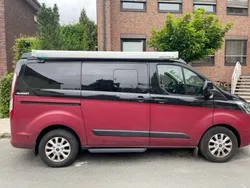 Schwarz Gebraucht 2021 Ford Transit Custom Nugget Van / Kleinbus | 56.000 € (Etwas zu teuer)