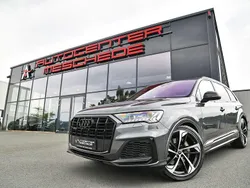 Grau Gebraucht 2019 Audi Q7 S-Line SUV | 57.790 €