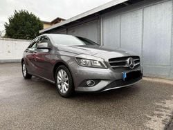 Grau Gebraucht 2014 Mercedes A180 Style Limousine | 9.400 € (Guter Preis)