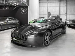 Grau Gebraucht 2015 Aston Martin V8 Vantage Coupé | 68.990 € (Superpreis)