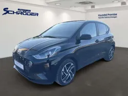 Schwarz Gebraucht 2021 Hyundai i10 Edition 30+ Kleinwagen | 15.990 € (Etwas zu teuer)